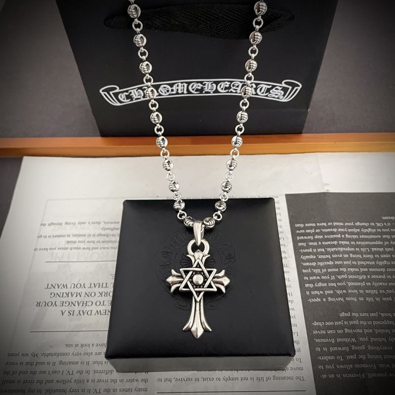 Ch**me He**ts necklaces